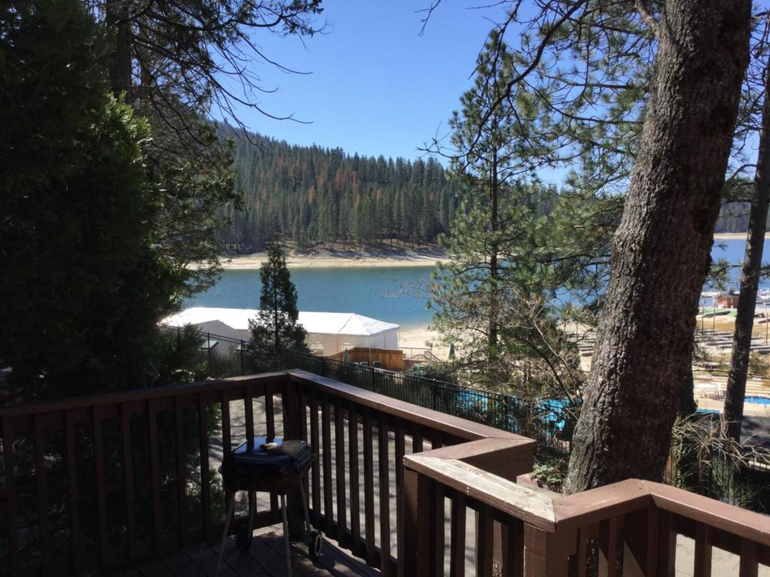 Resort The Pines & Conference Center 4*